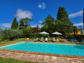 Alluring Farmhouse in Todi with Terrace